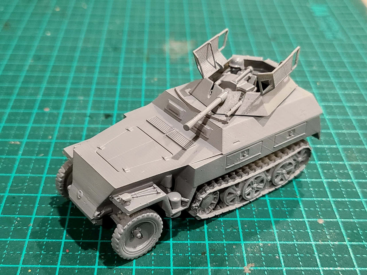 Sd.Kfz. 250/9 Neu Reconnaissance Halftrack - WWII German 2cm - 3D Printed Wargaming Miniature