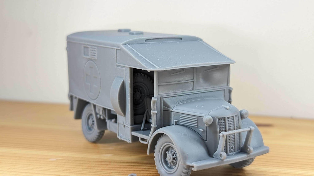 British Austin K2/Y Ambulance - WW2/WWII -- Bolt Action 28mm / 1:56 and Other Scales