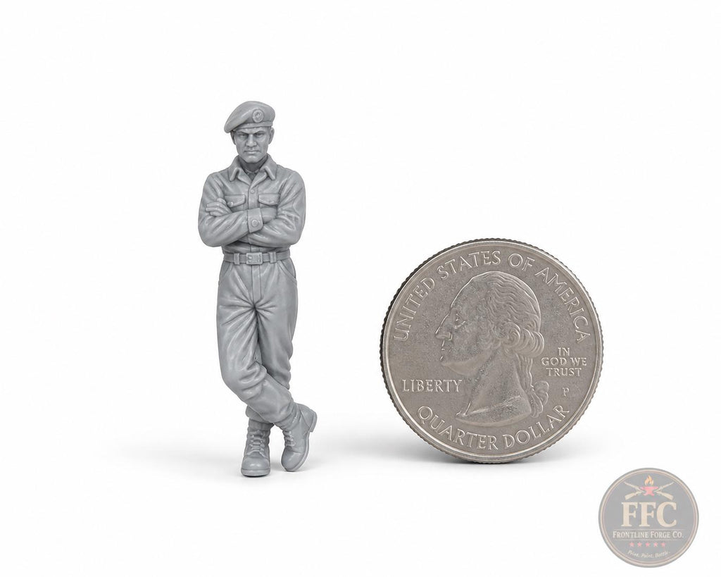 WWII Australian Tank Commander Figure: Arms Crossed Beret - Bolt Action 6 Scales